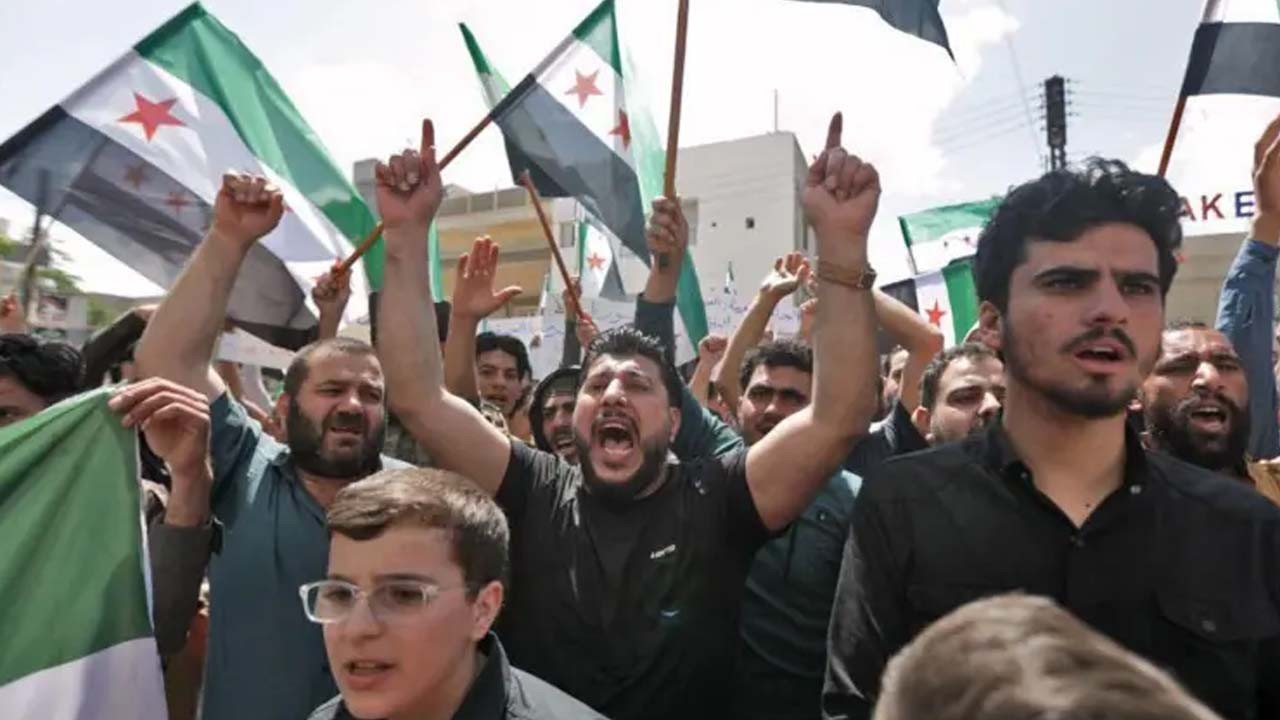 Suriye Savaşı! Ne oluyor: 13 yıl sonra ülkede kimler nerelere hakim?