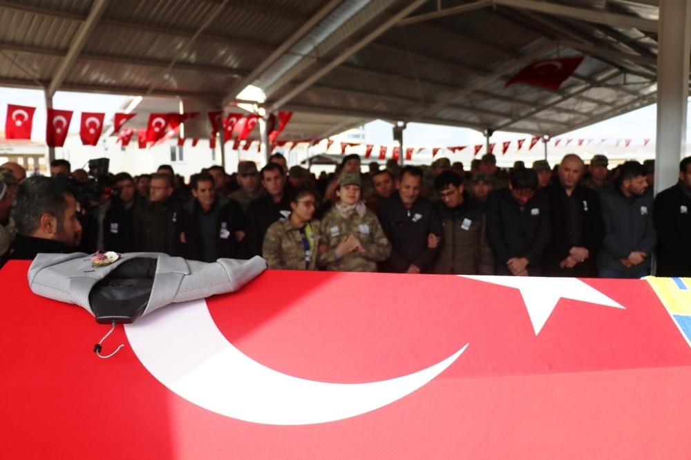 Suriye şehidi son yolculuğuna uğurlandı 