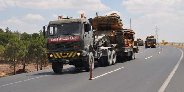 Suriye sınırına askeri sevkiyat!