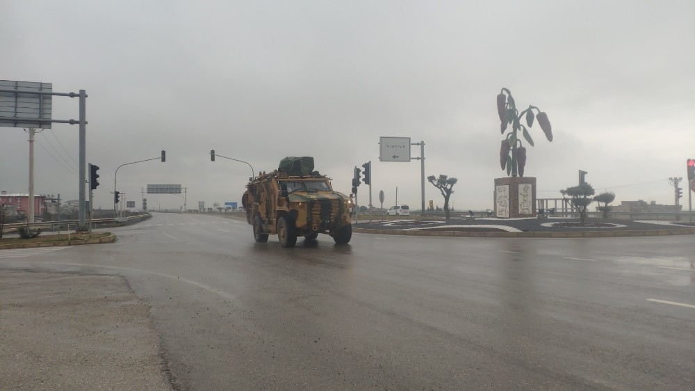 Suriye sınırına tank ve kobra sevkıyatı 