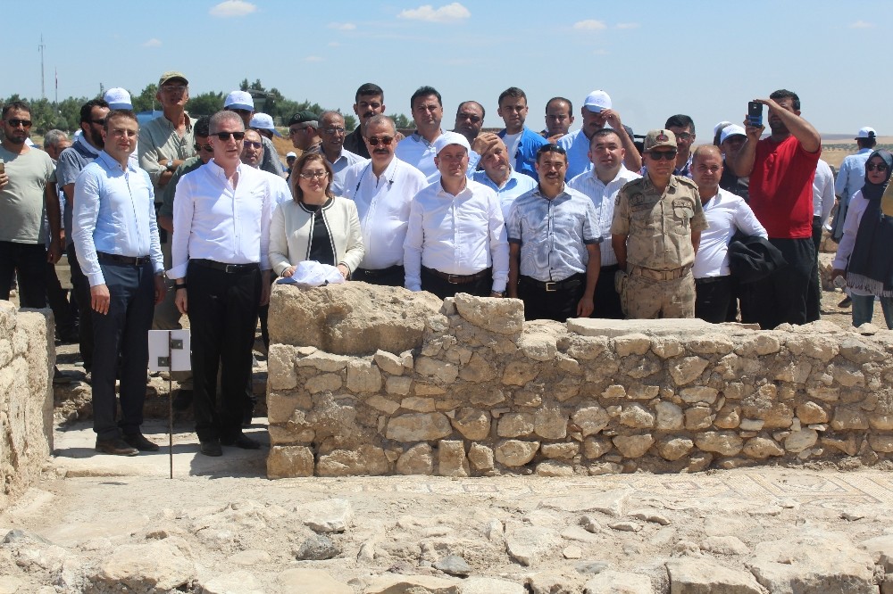 Suriye sınırında tarihe ışık tutacak antik kentin ilk etabı görücüye çıktı 