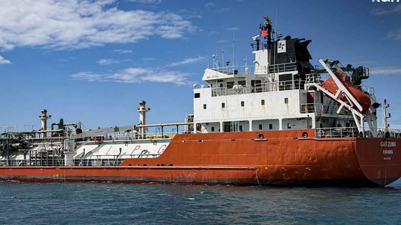 Suriye ve Irak hattında dev sevkiyat başladı! Banyas Limanı'ndan yakıt sevkiyatına start verildi! İlk parti tam 500 bin ton!