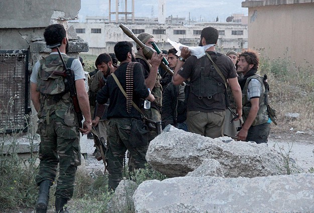 Suriye'de 70 rejim askeri öldürüldü