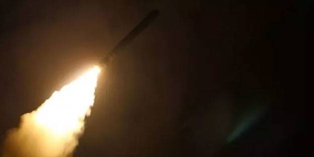 Suriye'de ABD üssüne roket atıldı