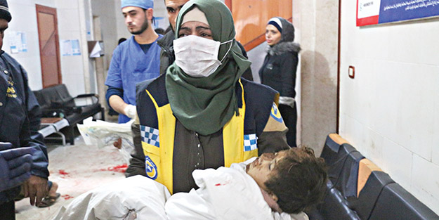 Suriye’de bir yılda 3 bin 364 sivil katledildi