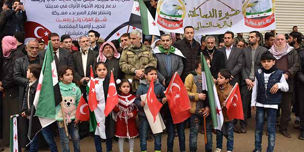 Suriye'de halk ayaklandı: Golan Tepeleri'ni satan rejimi düşüreceğiz