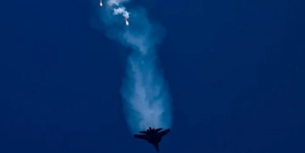 Suriye'de ortalık karıştı! İHA ile savaş uçağı birbirine girdi