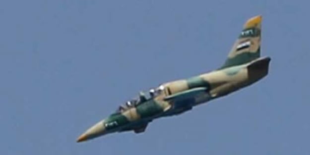 Suriye'de savaş uçağı düştü!