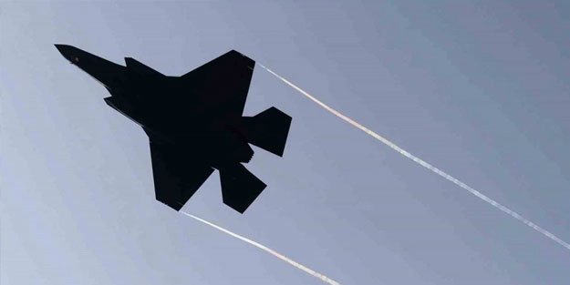 Suriye'de savaş uçağı düştü