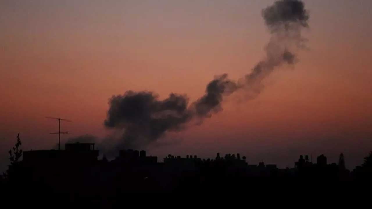 Suriye'de sıcak gelişme! Aidiyeti henüz resmen doğrulanmamış savaş uçağından hava saldırısı