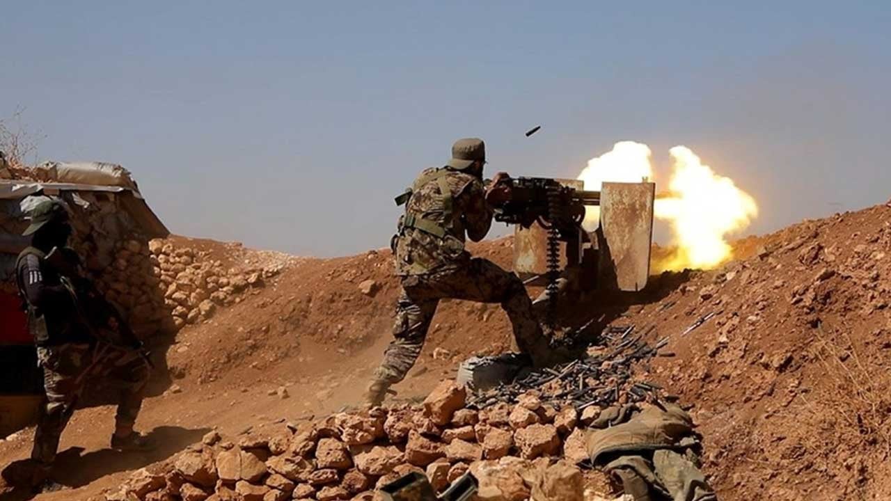 Suriye'de sıcak saatler! Çatışma başladı, 2 bölge kuşaltıldı