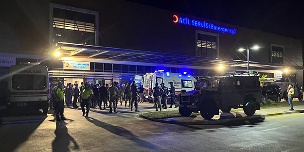 Suriye'de TSK üssüne alçak saldırı: Yaralı asker ve polisler var