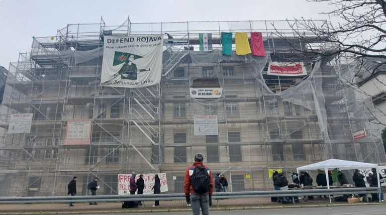 Suriye’deki gelişmeler PKK’yı çıldırttı! PKK Türkiye'ye ait binayı işgal etti