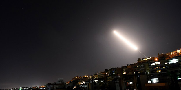 Suriye'den İsrail'e saldırı