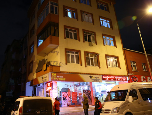 Suriyeli ailenin evinden 5 kilo altın çaldılar