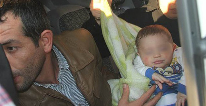 Suriyeli çift, kendi bebeklerini fidye için kaçırdı