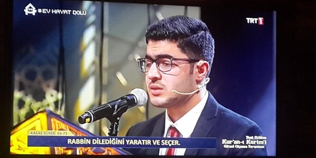 Suriyeli Hafızın sözleri geceye damga vurdu: Ey Türkiyeli Müslümanlar...
