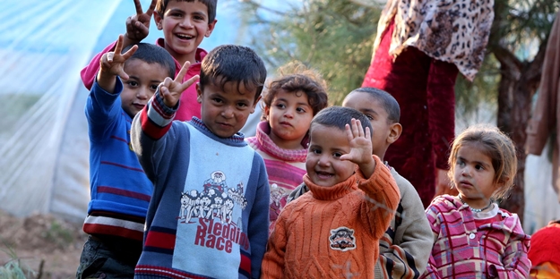 Suriye'li mültecilere karşı tavrımız nasıl olmalıdır?