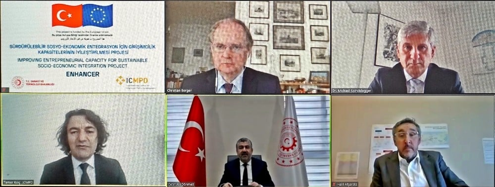 Suriyeli mültecilere startup desteği 