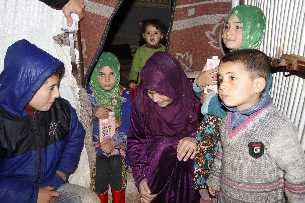 Suriyeli Türkiye ananın belini önce savaş sonra hastalık büktü 
