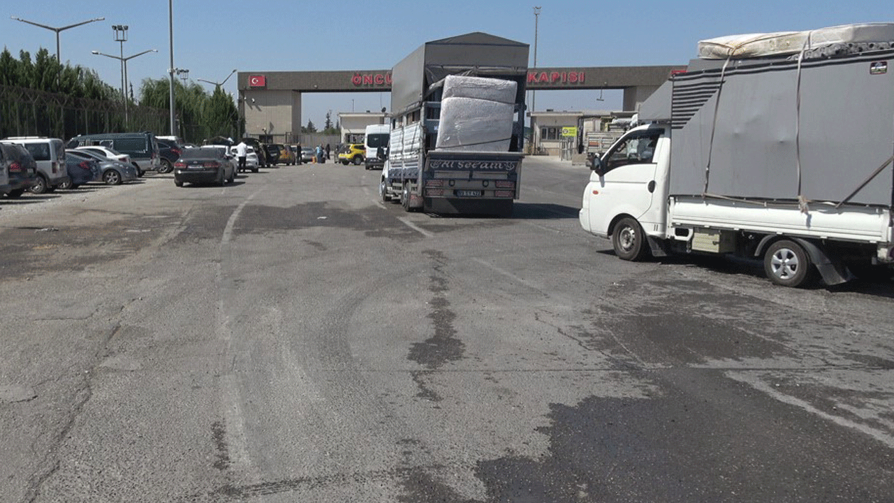 Suriyelilerden Türkiye'ye veda: Şimdi vatan zamanı