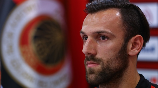 'Suriyelilere kucak açan sadece Türkiye var'