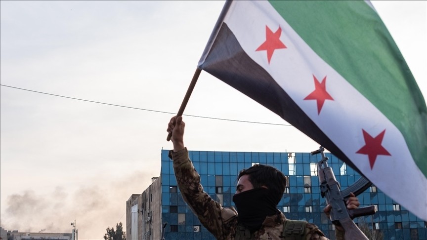 Suriye’nin yeni savunma bakanı belli oldu! İşte o isim…