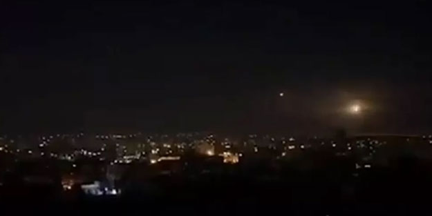 Suriye'ye hava saldırısı düzenlendi