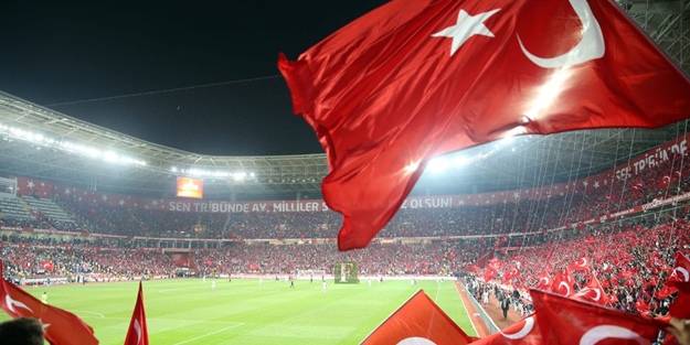 Sürpriz açıklama: Milli takım için teklif gelirse hiç düşünmeden...