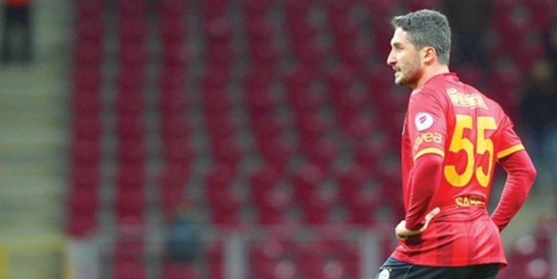 Sürpriz karar! Ve Sabri Sarıoğlu gidiyor...