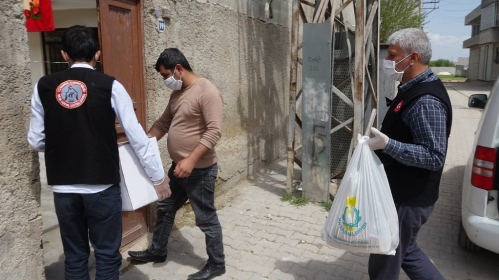Suruç’ta korona virüse karşı önlem devam ediyor 