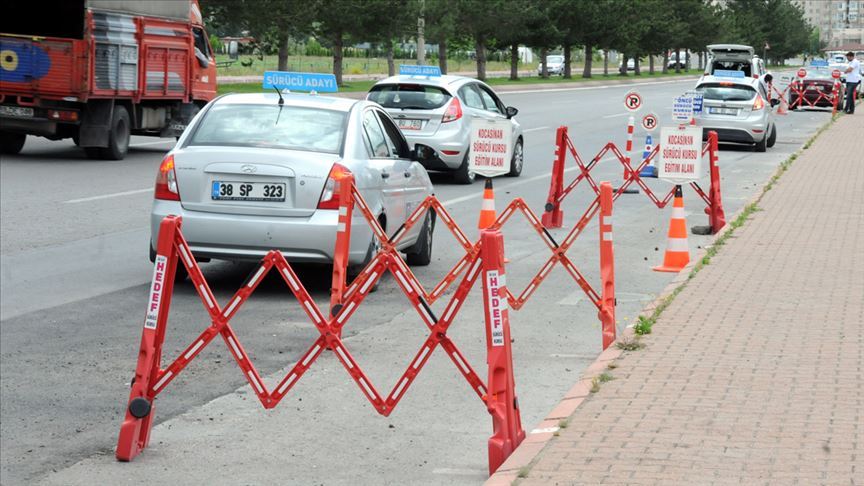 Sürücü kursları, haziran itibarıyla eğitime başlamak istiyor