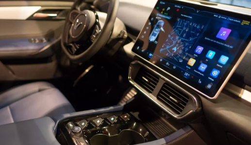 Sürücülerin kafası karışıktı, kural netleşti! Hangi multimedya ekranlar serbest, hangileri ceza sebebi?