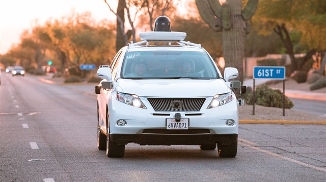 Sürücüsüz Apple deneme sürüşlerinde görüntülendi