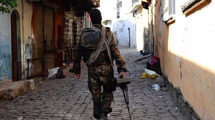 Sur'un güvenliği Asuman müdüre emanet