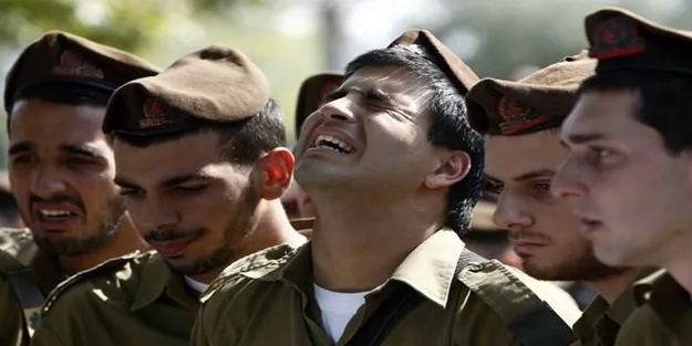 Sürüsüne bereket: İsrail yanlışlıkla askerlerini öldürdü!