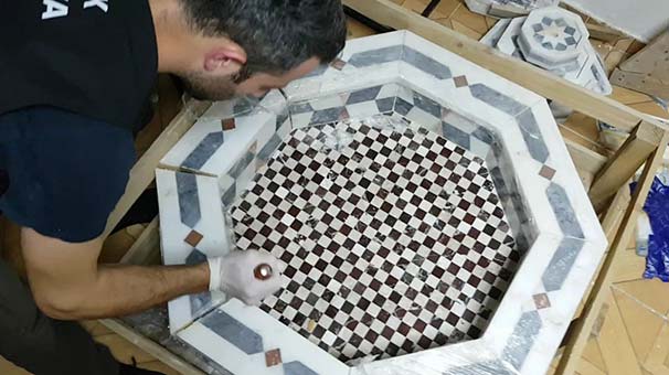 Süs havuzları içerisinde 7 milyon liralık uyuşturucu hap ele eçirildi