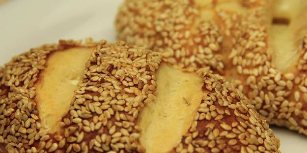 Susamlı simit poğaça nasıl yapılır? Kolay tarif