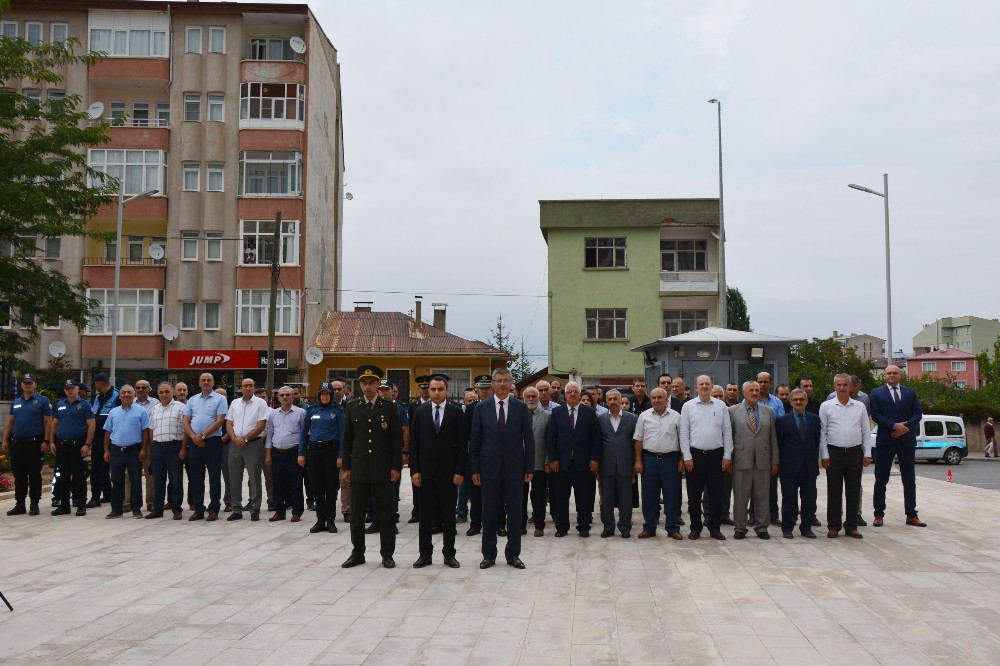 Suşehri ve Gürün’de Zafer Bayramı kutlandı 