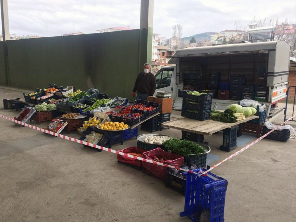 Suşehri’nde sosyal mesafe duyarlılığı 