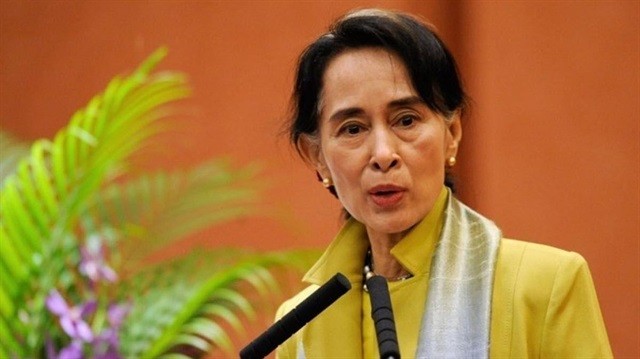 Suu Kyi, ordunun etkisini azalmak istiyor
