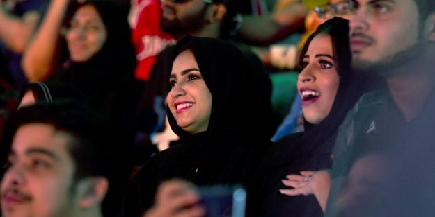 Suudi Arabistan 'Amerikan güreşi' için özür diledi