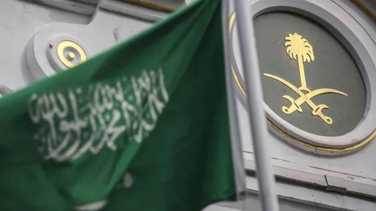 Suudi Arabistan'da büyük patlamalar