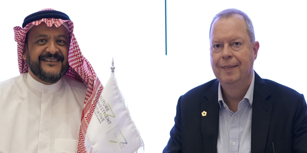 Suudi Arabistan kararı: Dünyanın ilk ve tek e-yakıt deneme tesisini kuruyor! Dünyaya duyurdular