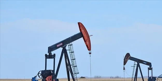 Suudi Arabistan kararını verdi: Ham petrolün fiyatını artırdı... Araplar tüm dünyaya ilan etti