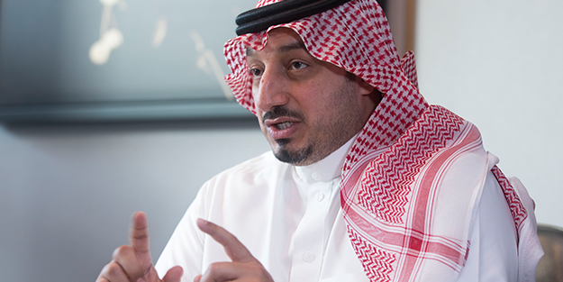 Suudi Arabistan o Türk'ü resmen ülkeye getirdi! Çok konuşulacak adım