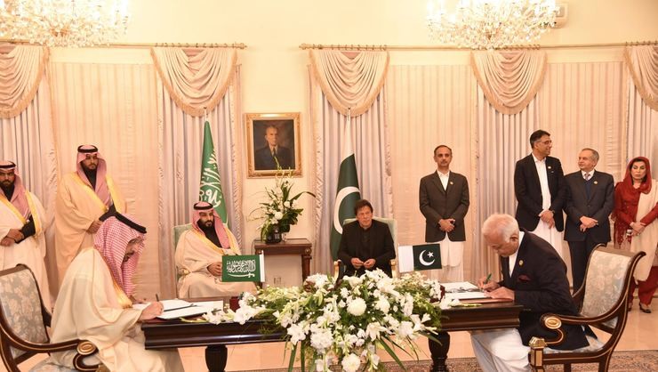 Suudi Arabistan Pakistan’la 20 milyar dolarlık mutabakat imzaladı