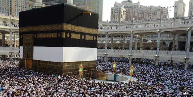 Suudi Arabistan yeni Umre kararını duyurdu