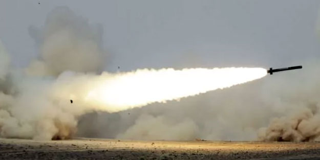 Suudi Arabistan'a füzeli saldırı! Yaralılar var