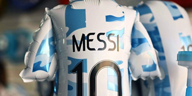 Suudi Arabistan'a yenilen Arjantin alay konusu oldu